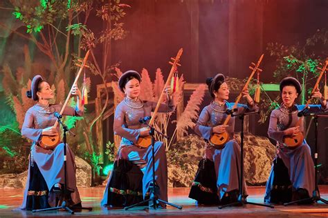  Orchestrating Memories: A Journey Through Vietnamese Music History